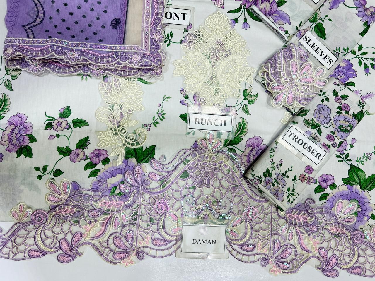Kainaat Luxury Embroidered Lawn Suit with Printed Chiffon Dupatta – 3 Piece