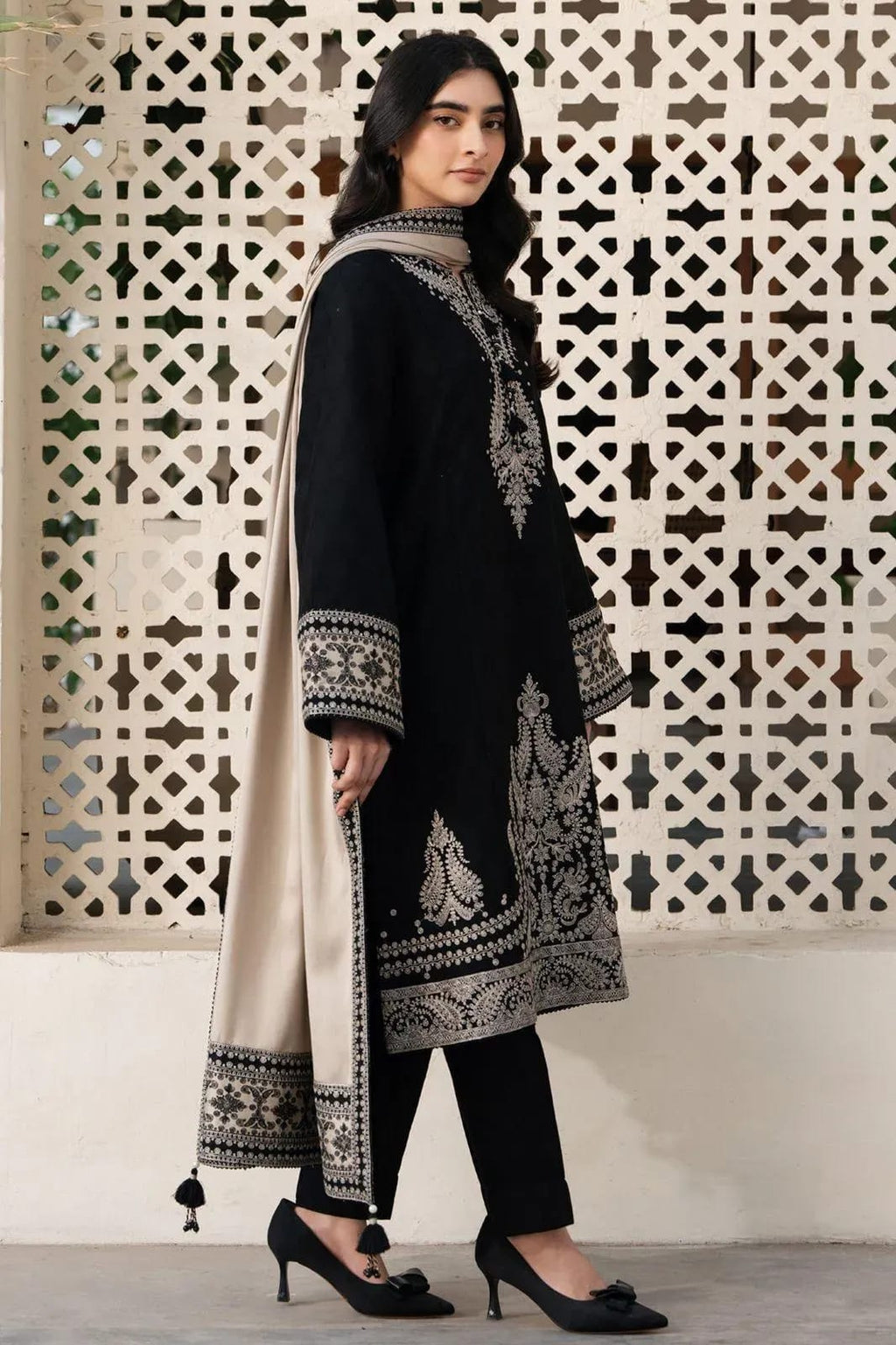 Kainaat Monochrome Black Embroidered Lawn Suit